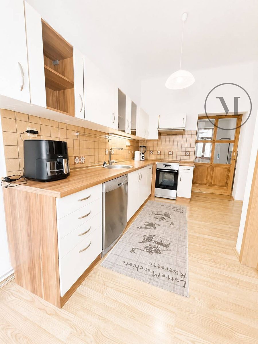 Pronájem bytu 3+1 58 m²