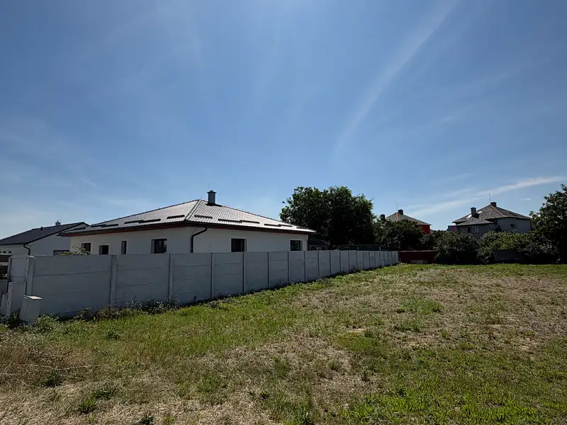 Prodej stavebního pozemku 881 m², Mohelnice – náhled fotky 3