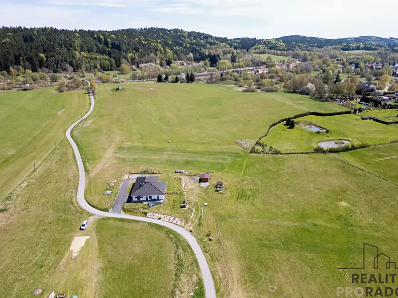 Prodej stavebního pozemku 1522 m², Horní Dvořiště – náhled fotky 1