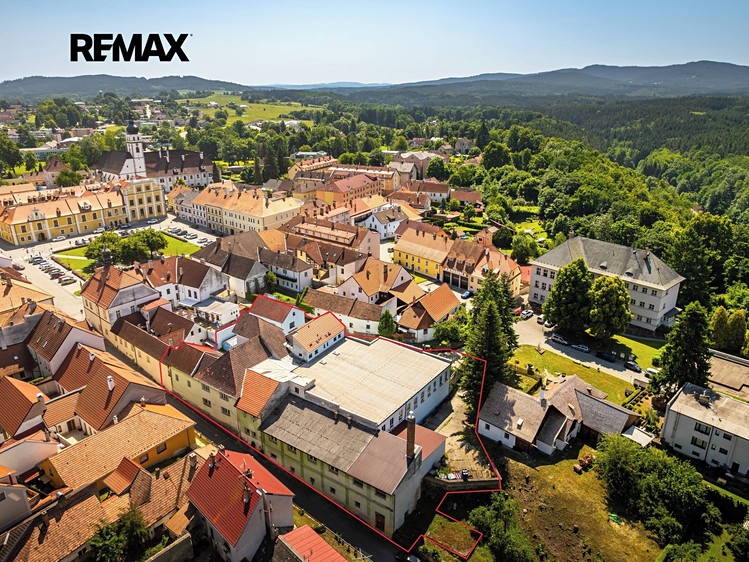 Prodej komerčního prostoru, 1 115 m² (46 z 46)