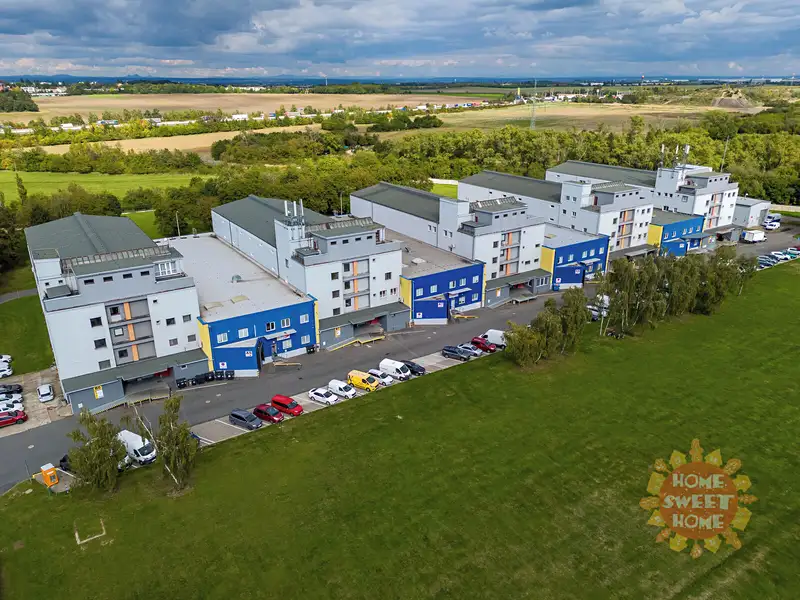 Pronájem skladového prostoru 378 m², Praha – náhled fotky 1
