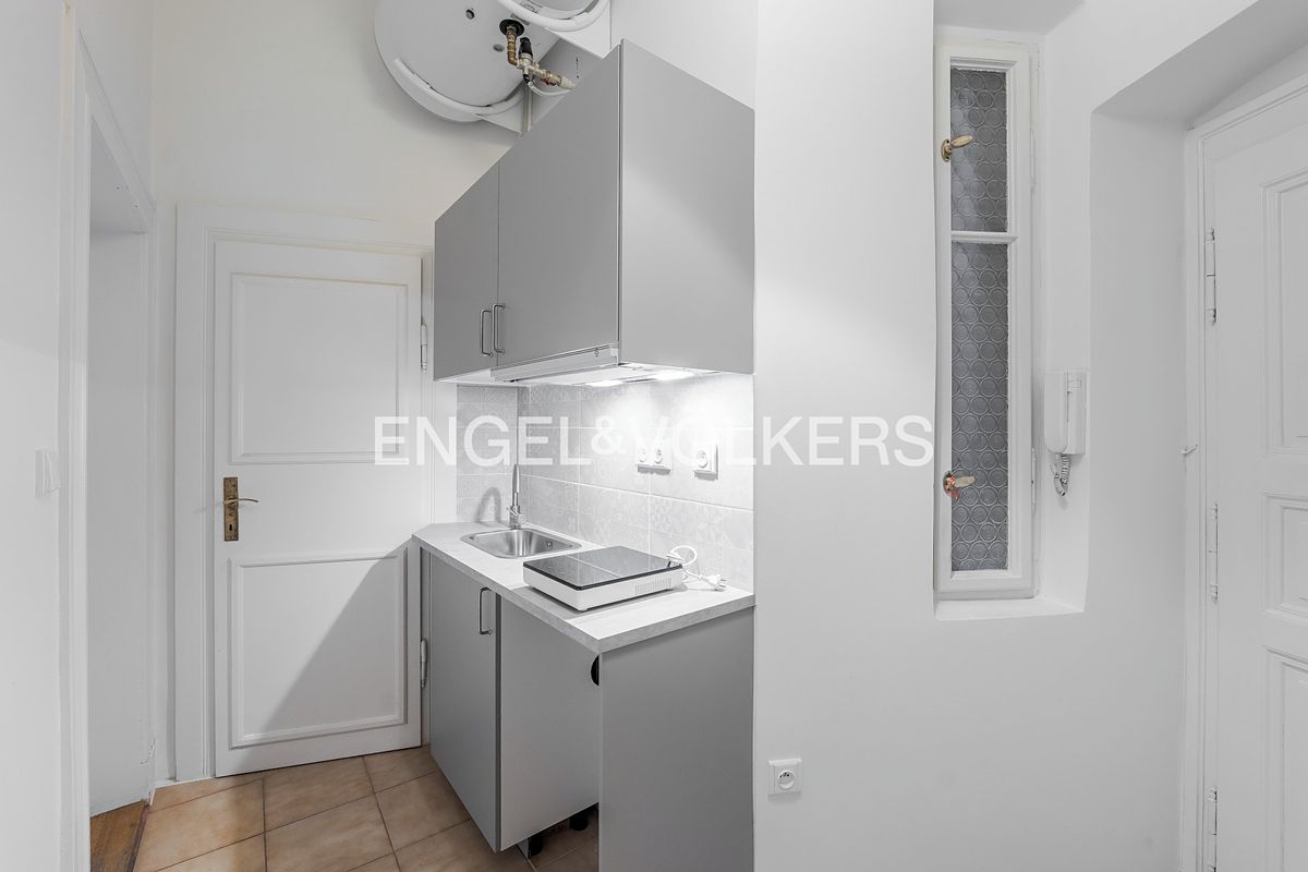 Pronájem bytu 1+1 26 m² – fotografie 3