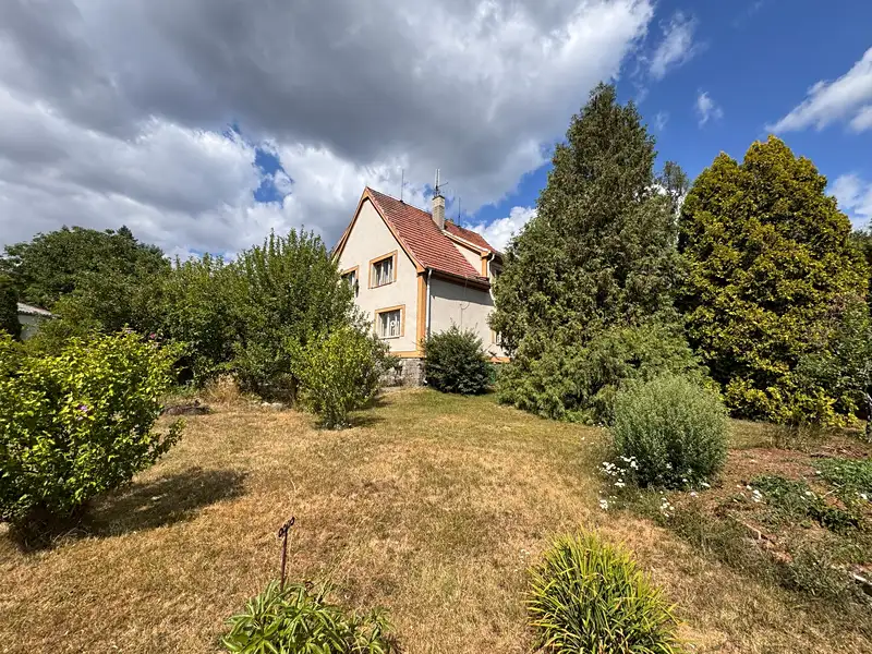 Prodej rodinného domu 200 m², pozemek 1617 m², Mokrovraty – náhled fotky 2
