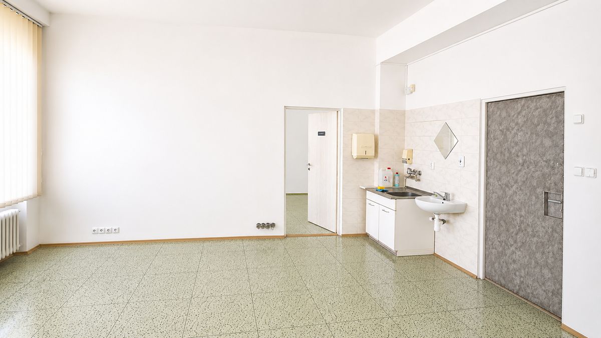 Pronájem ordinace 79 m² – fotografie 2