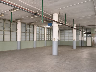 Комерційне приміщення в оренду, 200 м² (3 з 4)