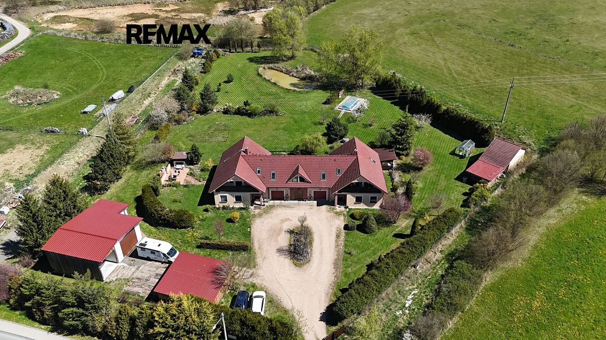 Prodej vícegeneračního domu 399 m², pozemek 7305 m² – fotografie 4