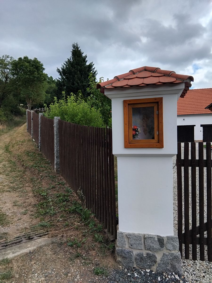 Prodej rodinného domu 121 m², pozemek 4549 m² – fotografie 3