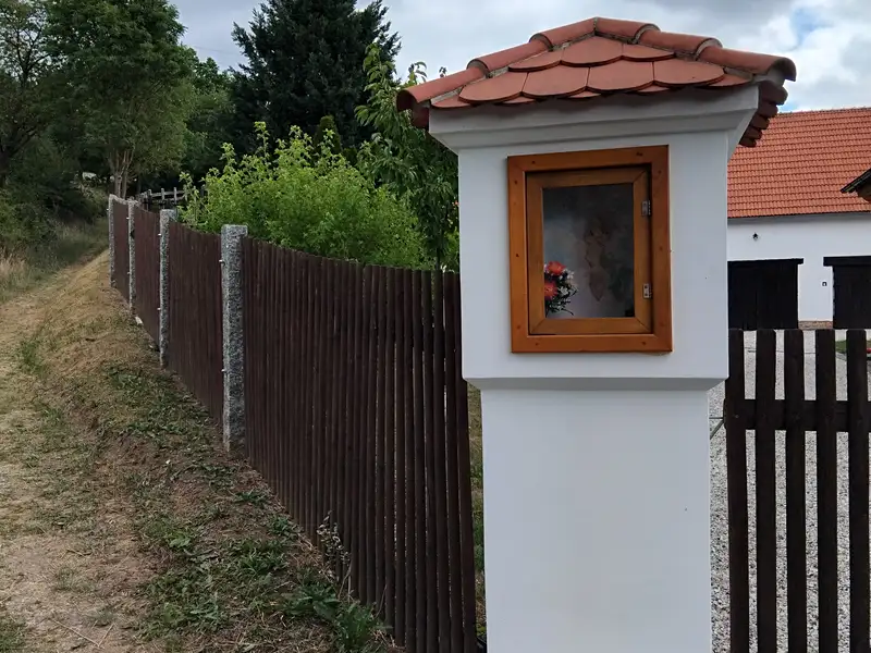 Prodej rodinného domu 121 m², pozemek 4549 m², Nezdice – náhled fotky 3