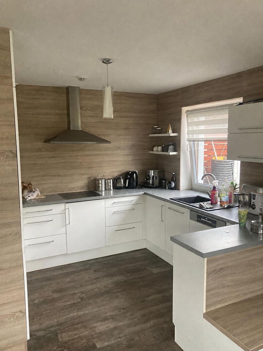 Prodej rodinného domu 159 m², pozemek 702 m² – fotografie 2