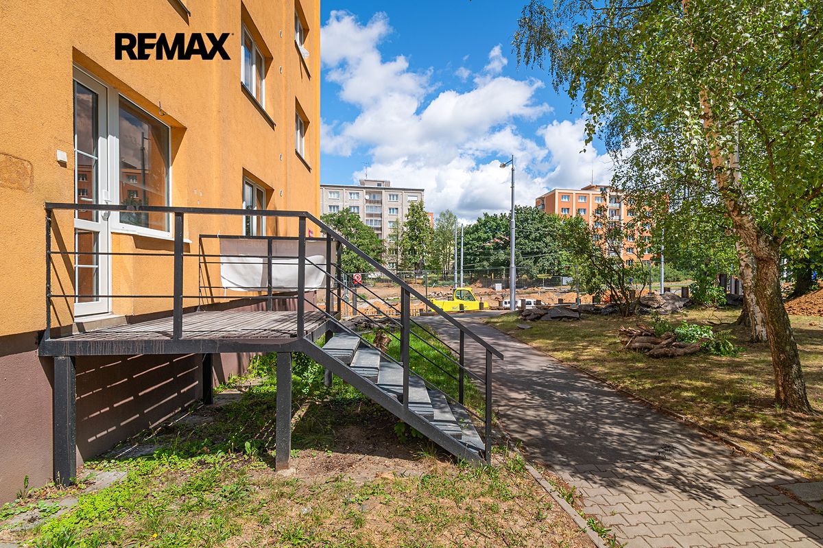 Prodej obchodního prostoru 27 m² – fotografie 5