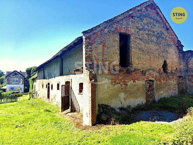 Prodej rodinného domu 200 m², pozemek 2439 m² – fotografie 4