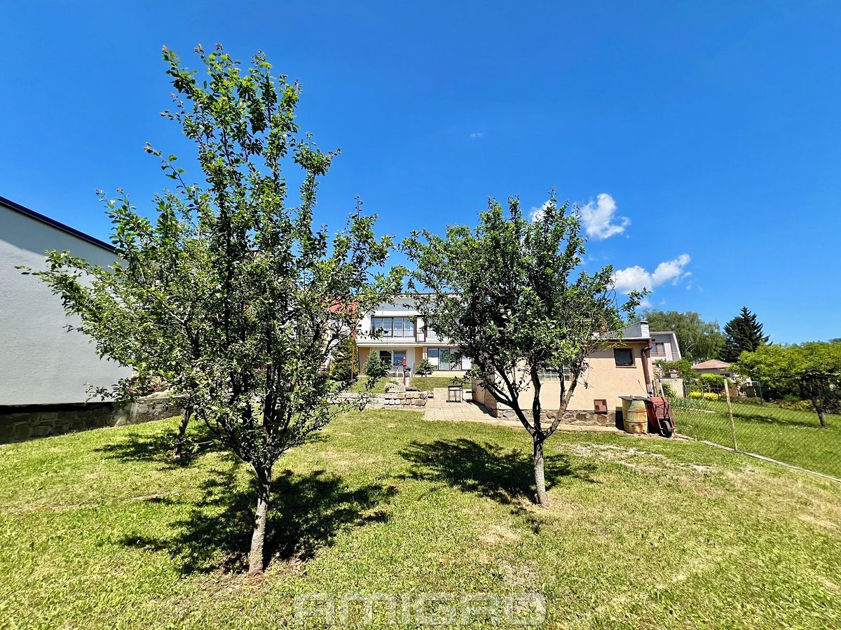 Prodej rodinného domu 160 m², pozemek 627 m² – fotografie 5