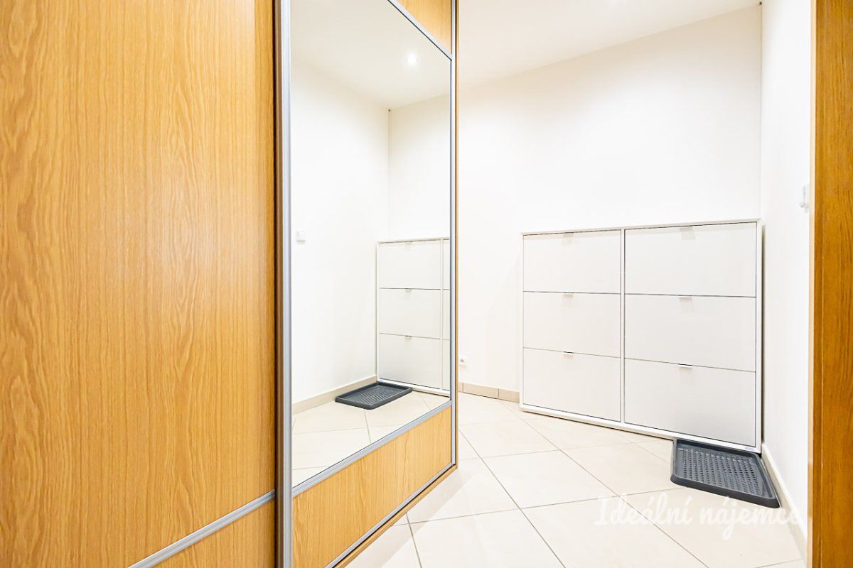 Pronájem bytu 2+kk 56 m²