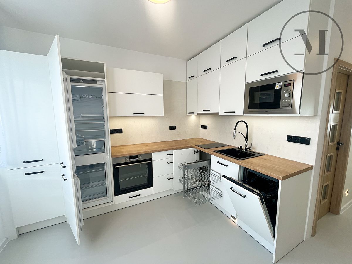Pronájem bytu 1+1 41 m² – fotografie 3