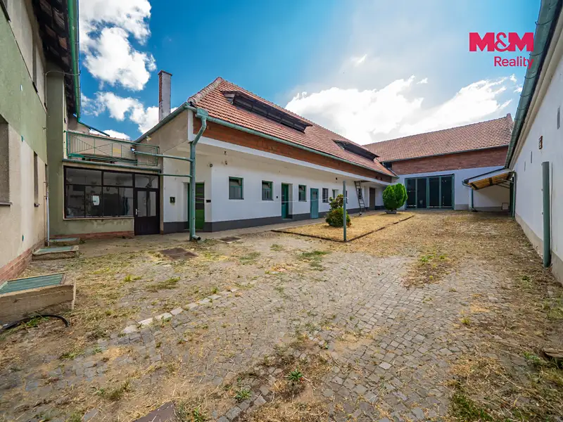 Prodej rodinného domu 198 m², pozemek 673 m², Brno – náhled fotky 3