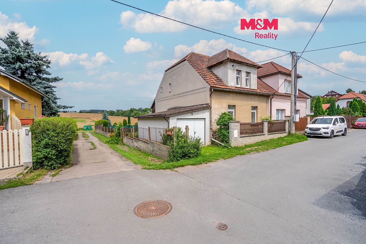 Prodej rodinného domu 227 m², pozemek 357 m²