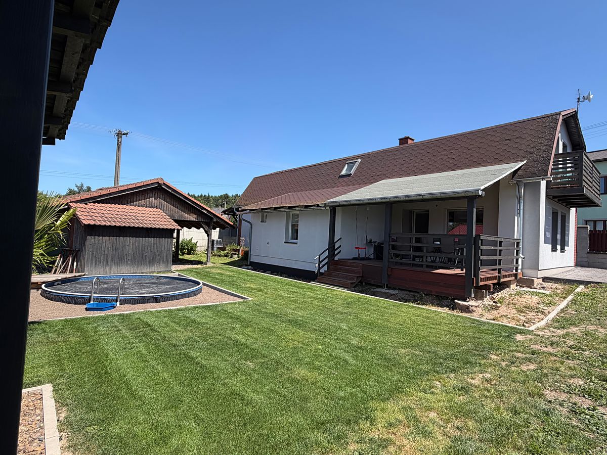 Prodej rodinného domu 188 m², pozemek 594 m² – fotografie 3