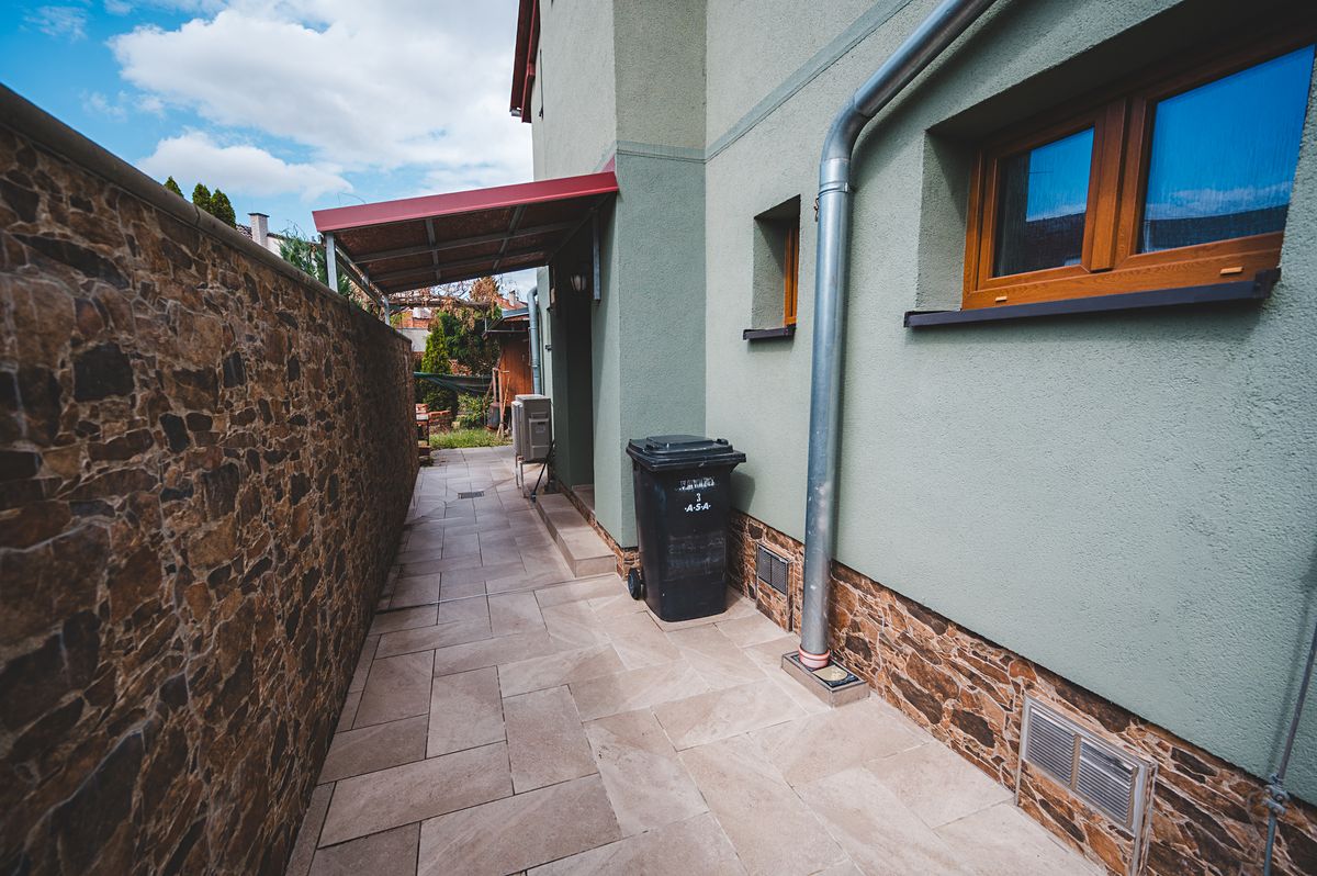 Prodej rodinného domu 181 m², pozemek 214 m² – fotografie 5