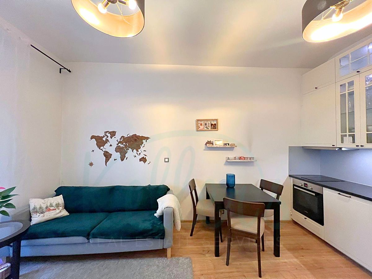 Pronájem bytu 2+kk 44 m² – fotografie 2
