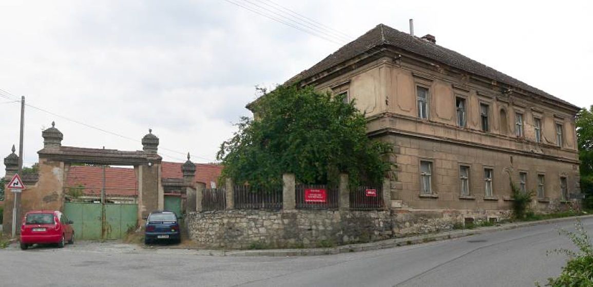 Prodej komerční nemovitosti 3000 m² – fotografie 3