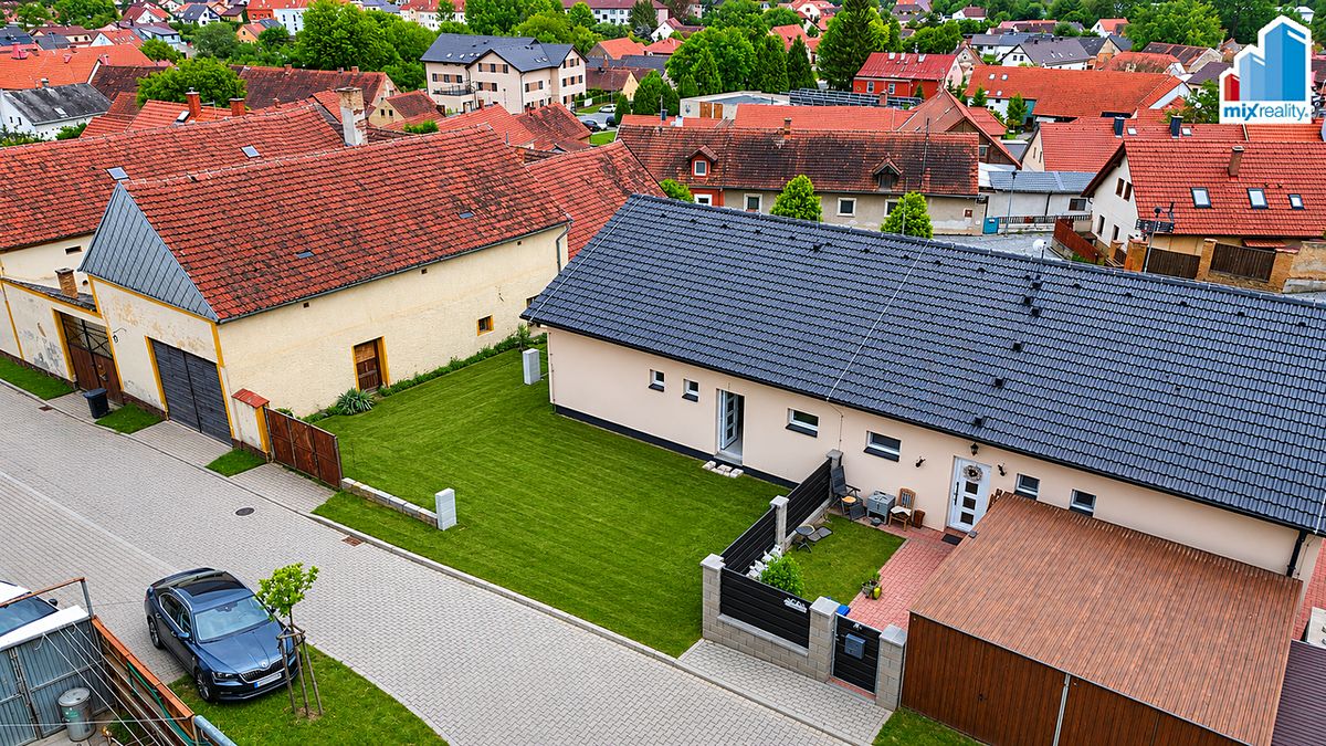 Prodej rodinného domu 83 m², pozemek 343 m² – fotografie 3
