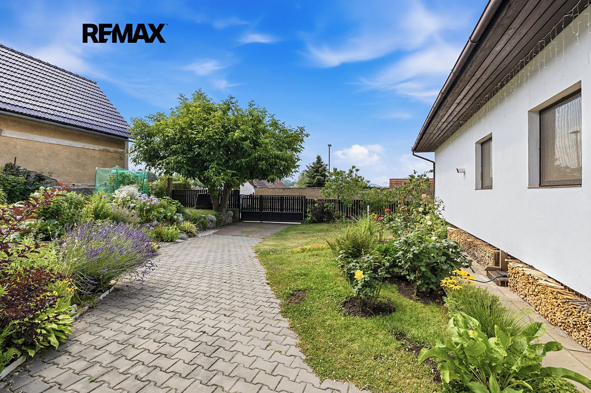 Prodej rodinného domu 201 m², pozemek 533 m² – fotografie 5