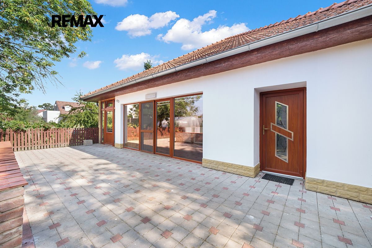 Prodej rodinného domu 125 m², pozemek 792 m² – fotografie 5