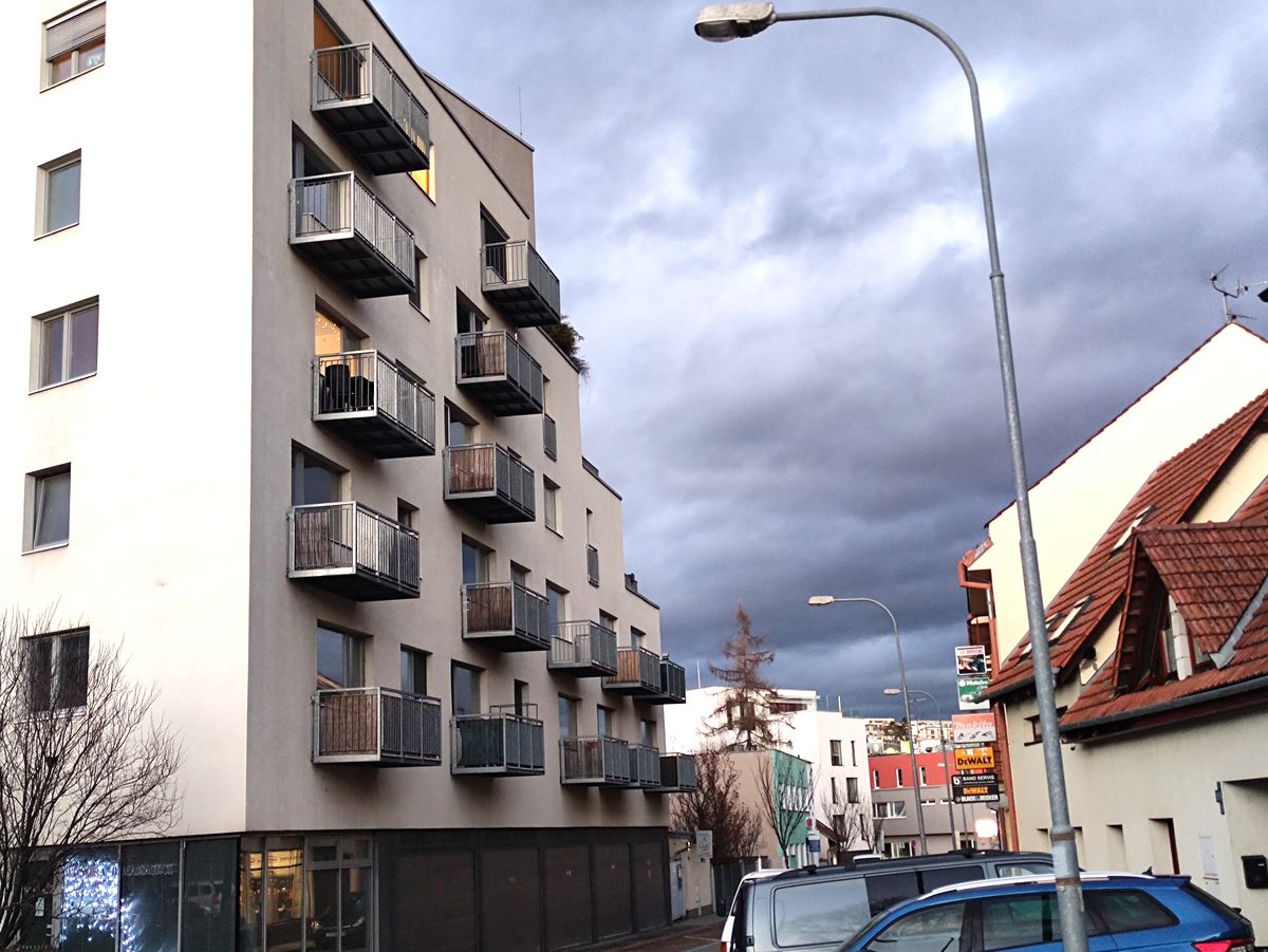 Pronájem bytu 1+kk 37 m²