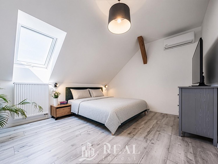 Prodej domu, 240 m² (42 z 43)
