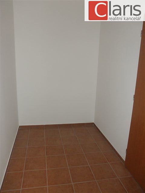 Pronájem bytu 1+kk 31 m² – fotografie 5