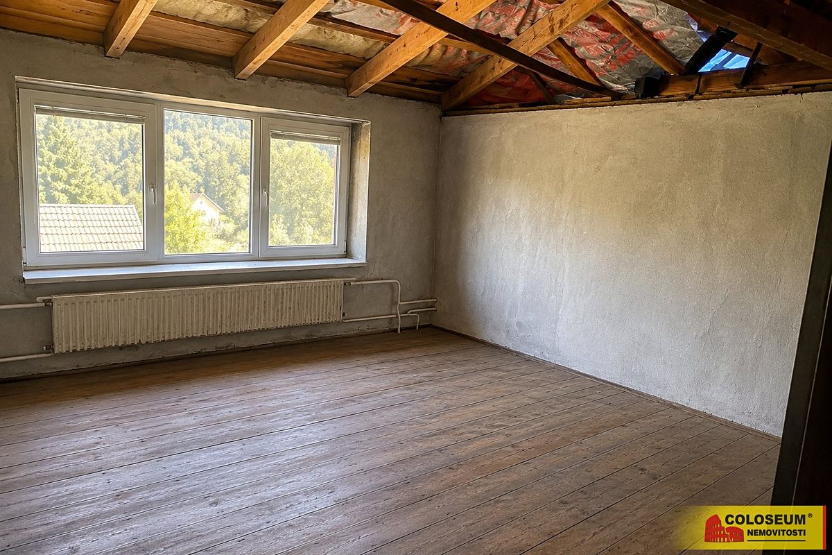 Prodej rodinného domu 161 m², pozemek 494 m² – fotografie 4