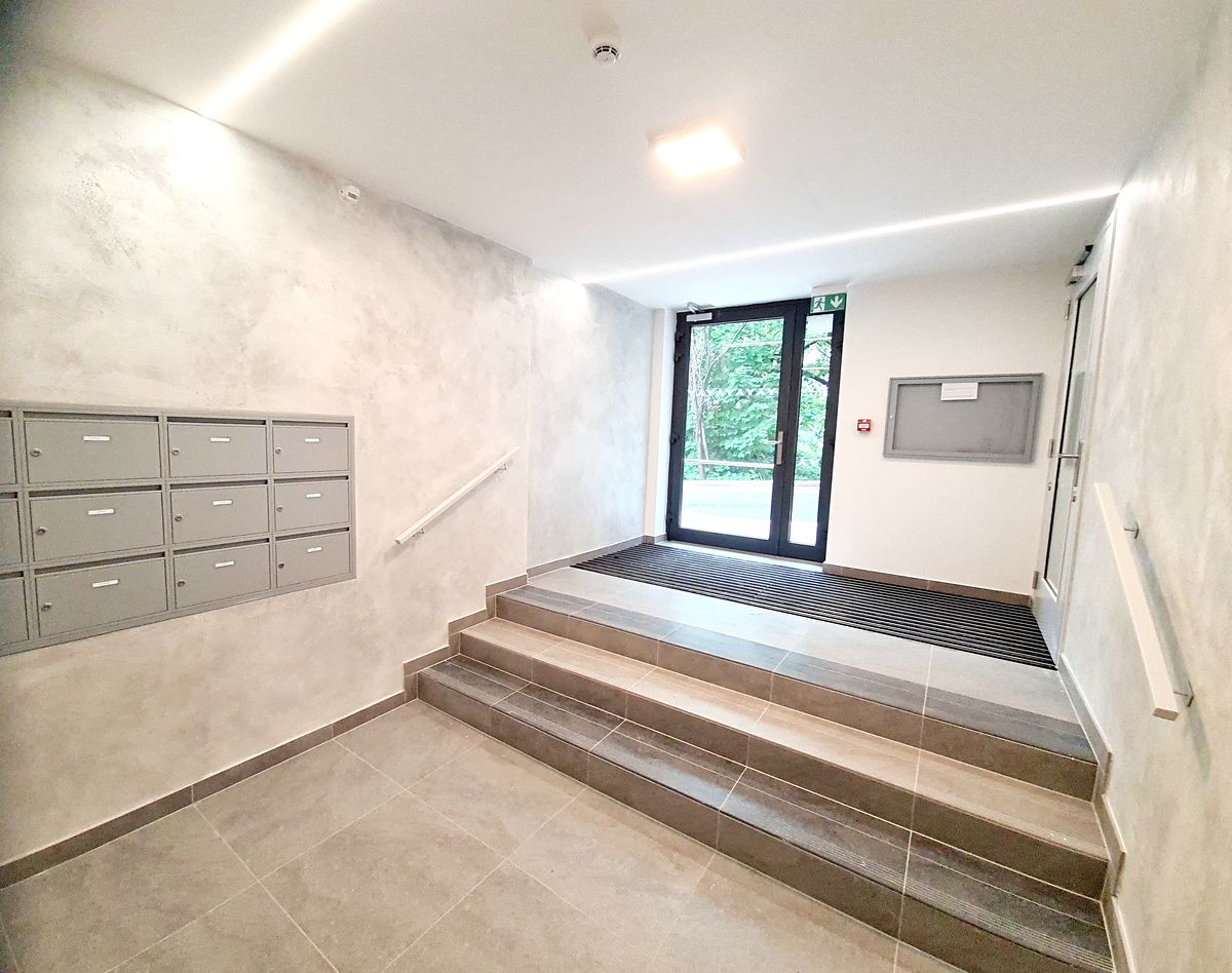 Pronájem bytu 2+kk 40 m² – fotografie 5
