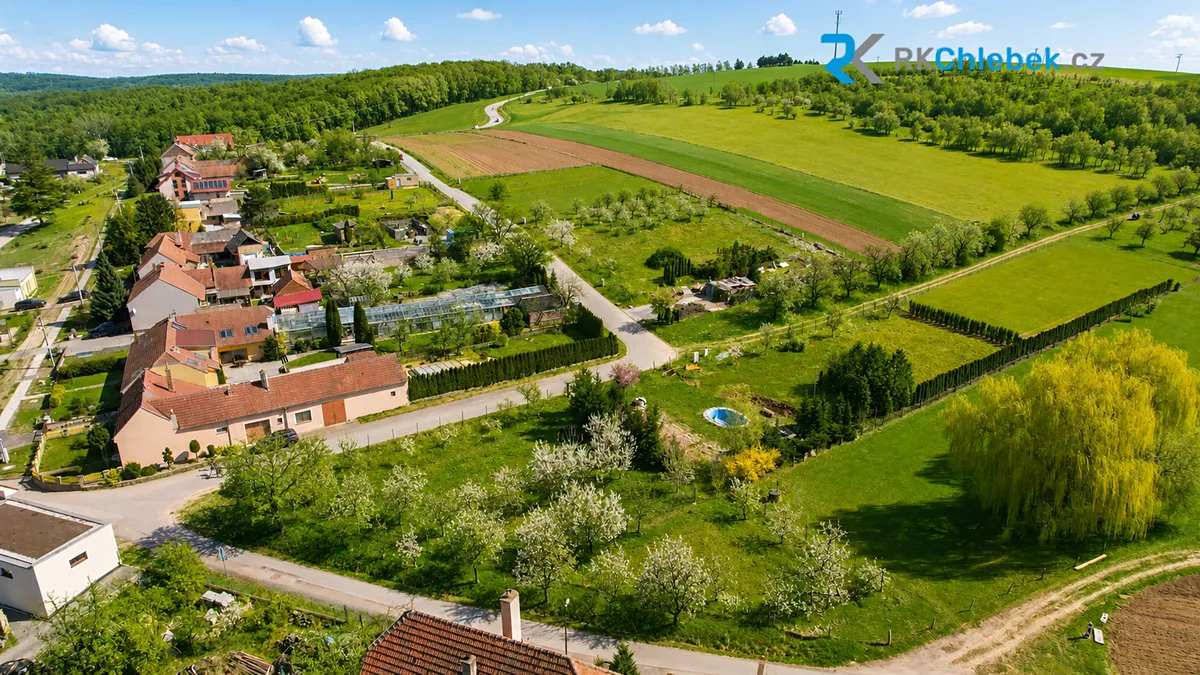 Prodej stavebního pozemku 1070 m²