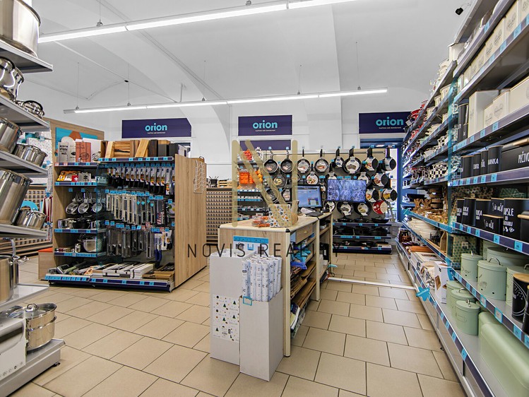 Pronájem komerčního prostoru, 125 m² (6 z 13)