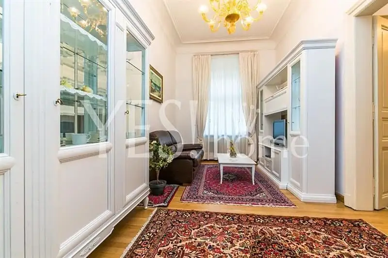 Pronájem bytu 3+kk 76 m², Praha – náhled fotky 1