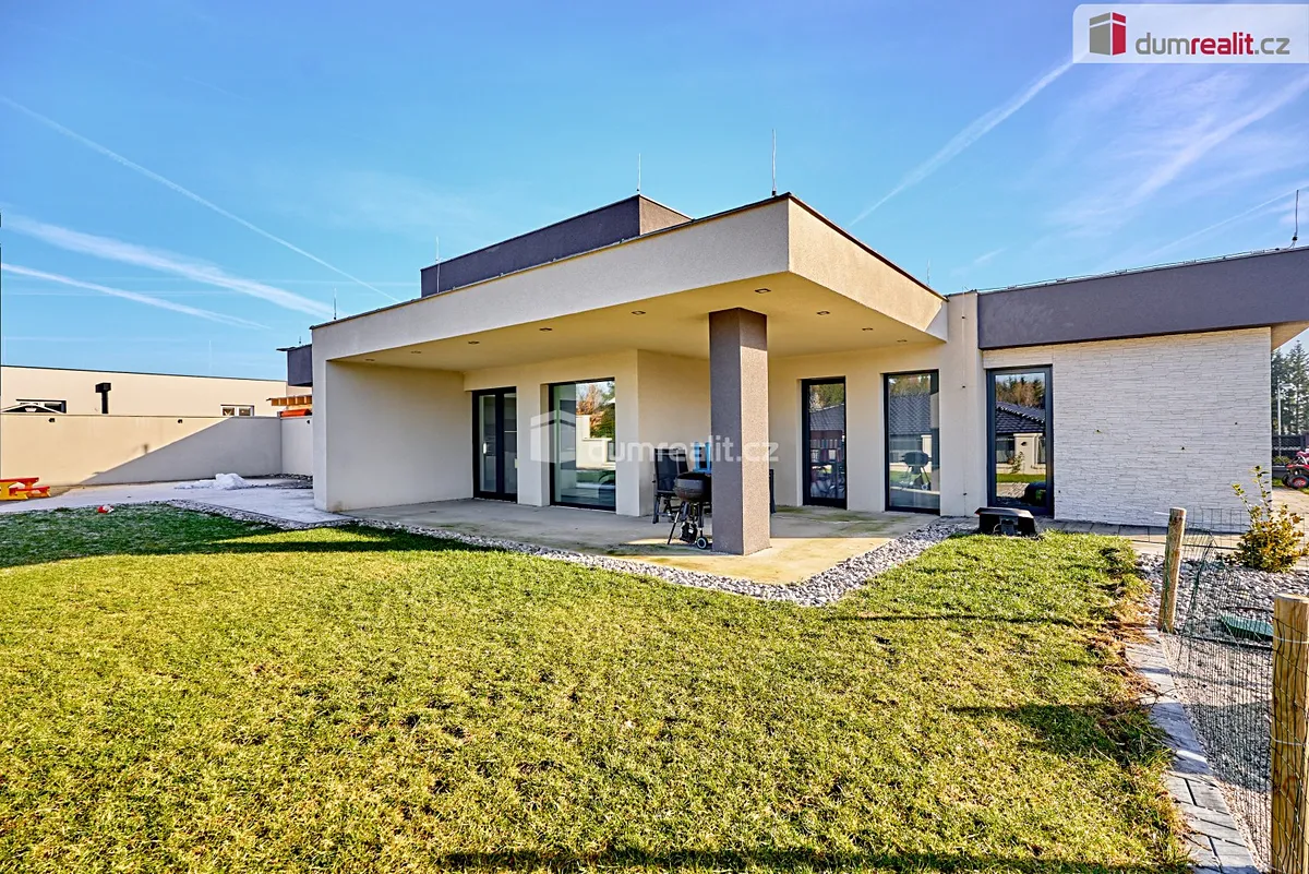 Prodej rodinného domu 136 m², pozemek 857 m²