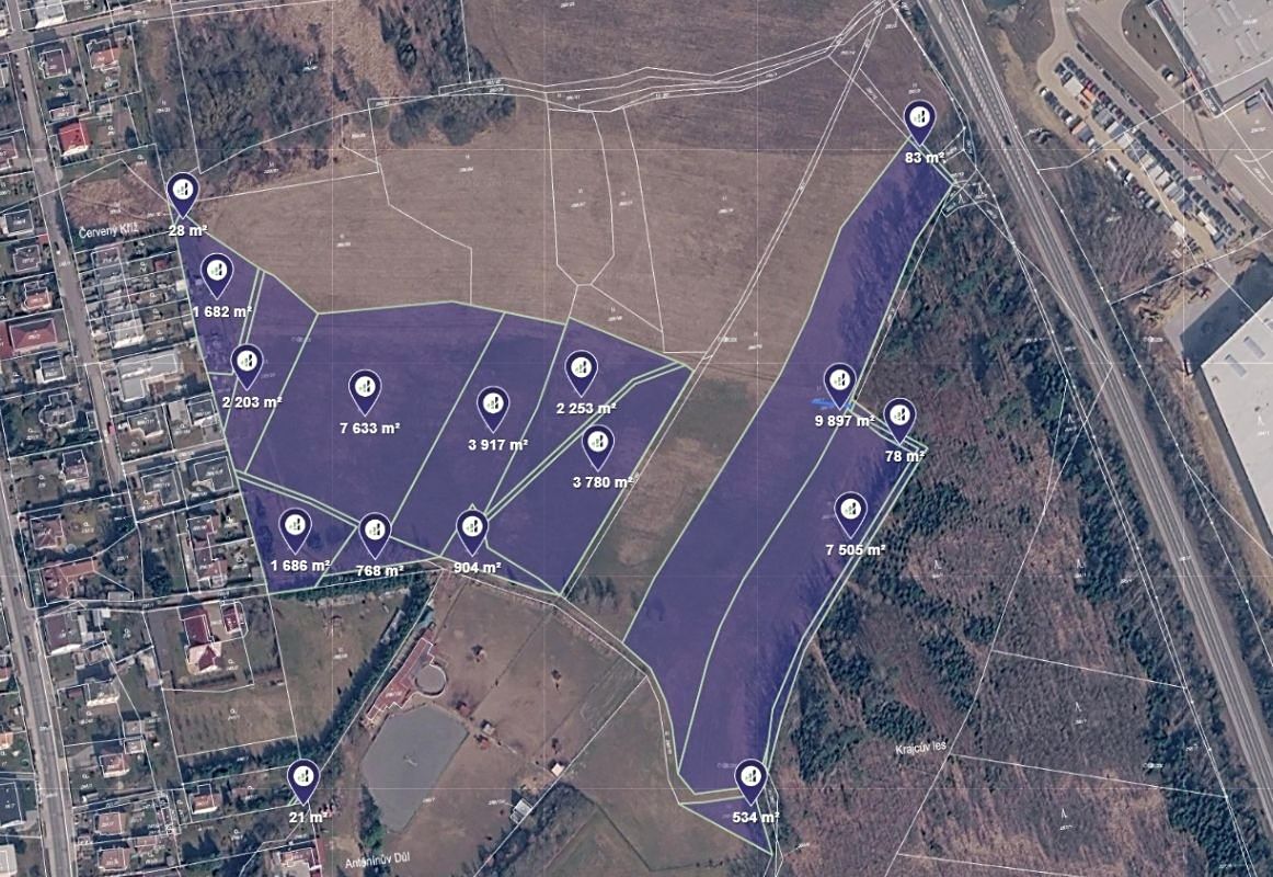 Prodej komerčního pozemku 42972 m² – fotografie 2