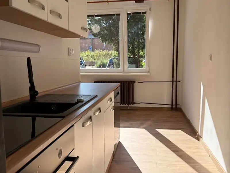 Prodej bytu 3+1 78 m², Jirkov – náhled fotky 1