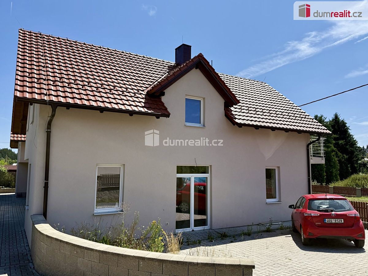 Prodej rodinného domu 190 m², pozemek 453 m² – fotografie 5