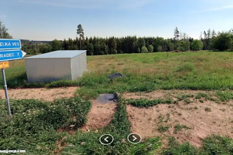 Prodej stavebního pozemku 4446 m², Lukavec – náhled fotky 2