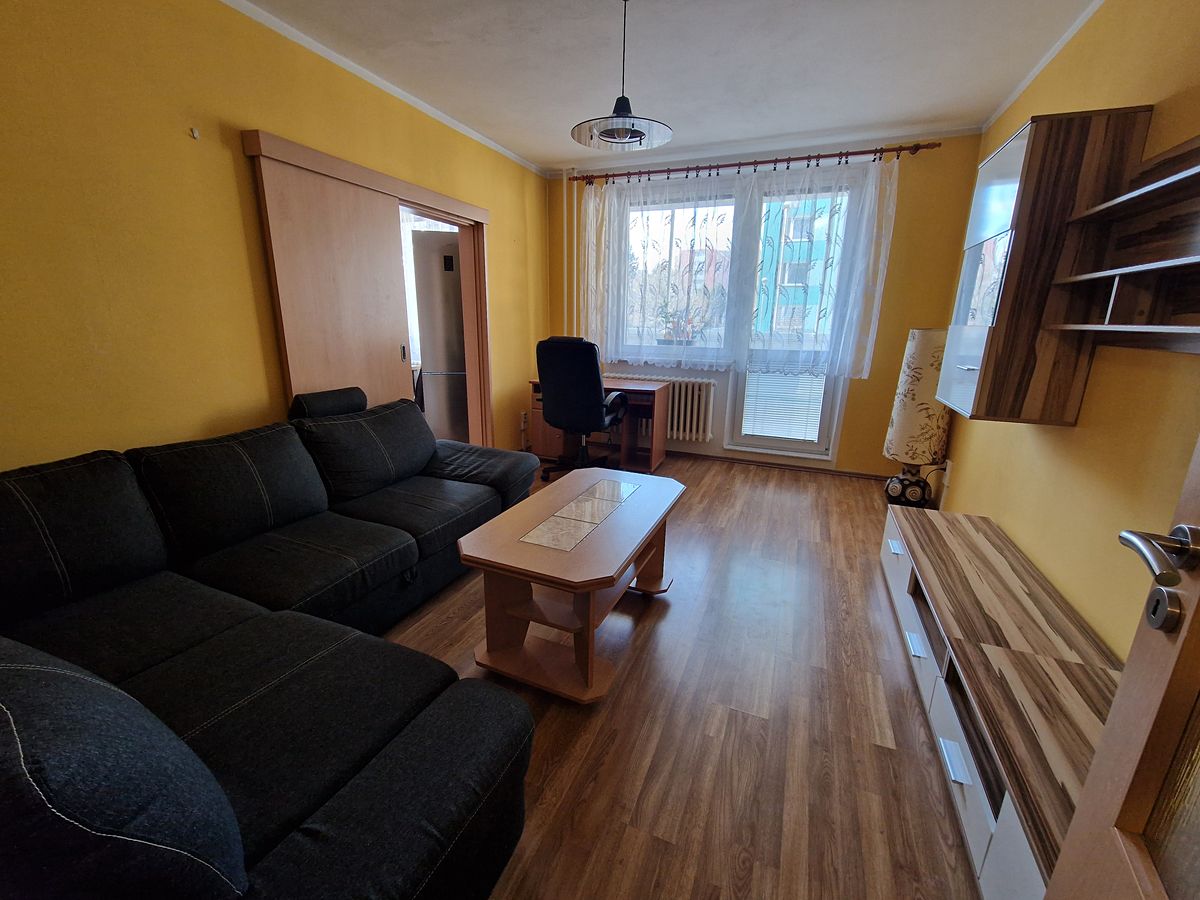 Pronájem bytu 3+1 72 m² – fotografie 3