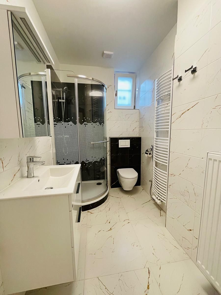 Pronájem bytu 3+kk 70 m² – fotografie 2