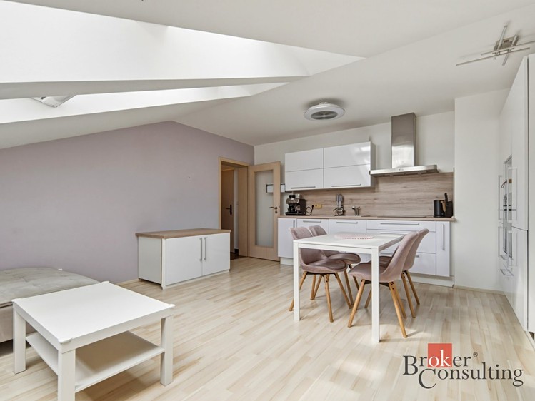 Wohnung 3+kk zum Kauf, 69 m² (4 von 23)