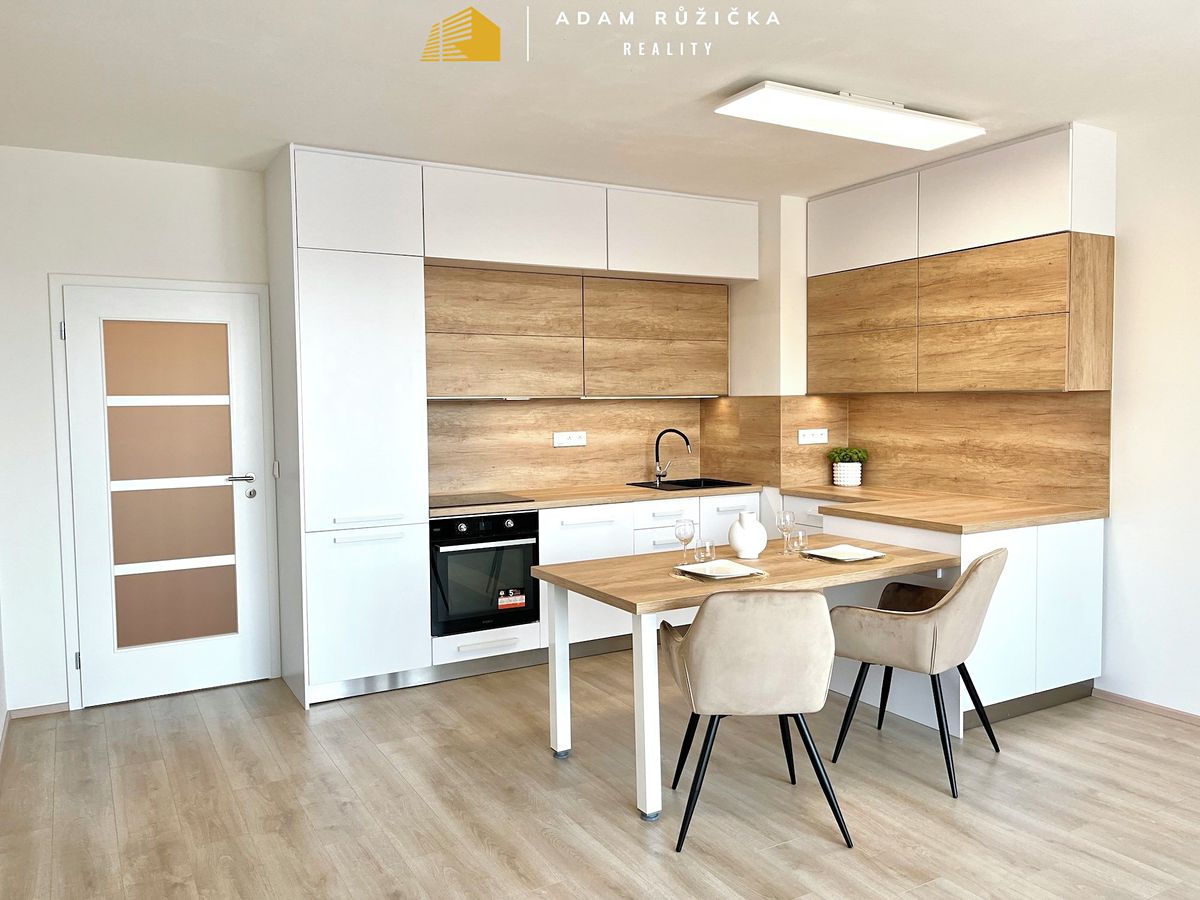 Pronájem bytu 2+kk 55 m²