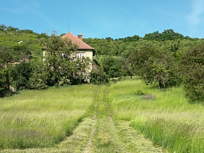 Prodej  rodinného domu 140 m², pozemek 24 410 m²