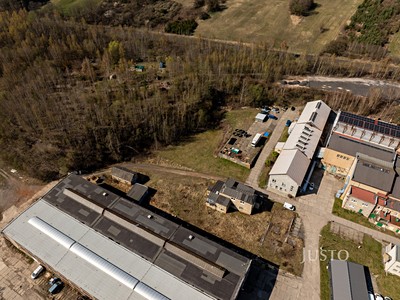 Prodej  komerčního pozemku 1 688 m²