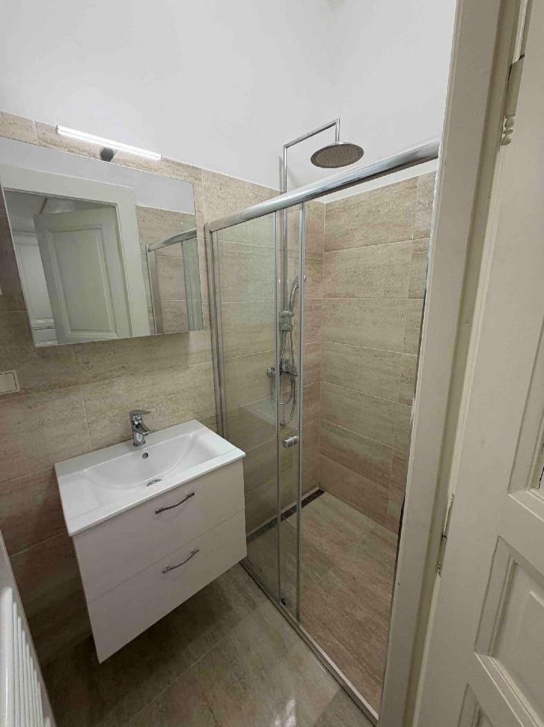 Prodej ordinace 63 m² – fotografie 3