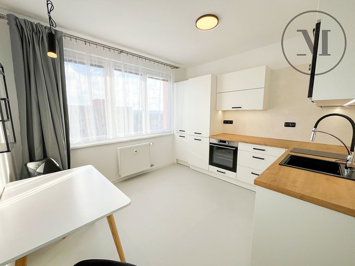 Pronájem bytu 1+1 41 m²