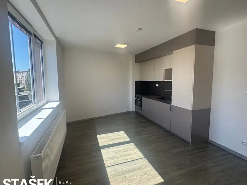 Pronájem bytu 2+kk 39 m², Česká Třebová – náhled fotky 1