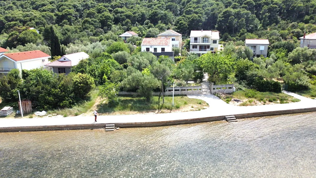 Prodej rodinného domu 140 m², pozemek 140 m²